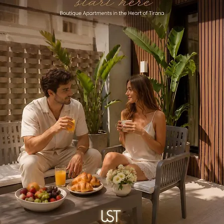 Ust Boutique * Tirana
